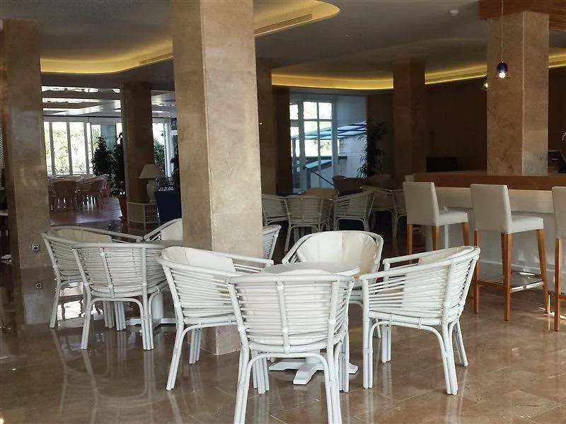 Puerto Azul Suite Hotel 포엔샤 항구